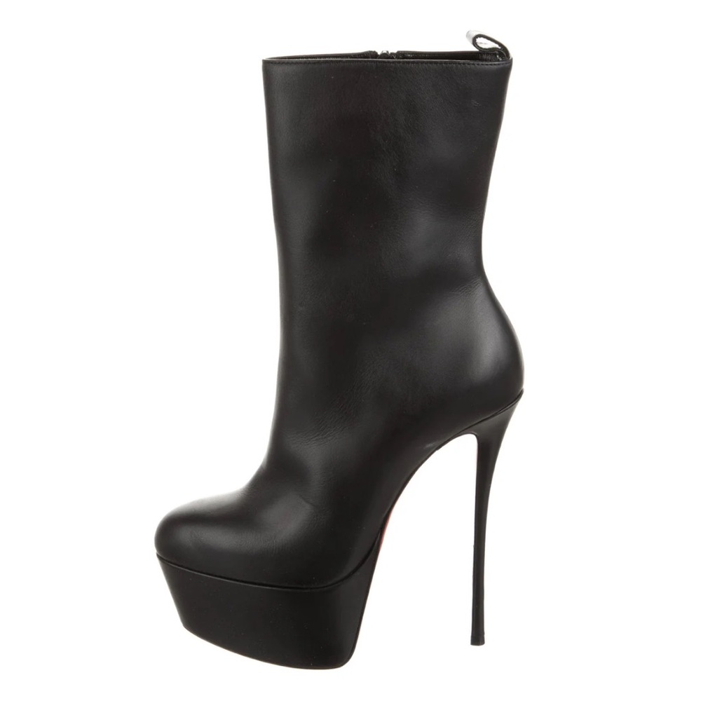 Christian Louboutin Dolly Alta Boots